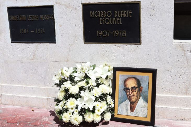 Trasladan restos de Ricardo Duarte al Monumento a los Creadores de la Canción Yucateca